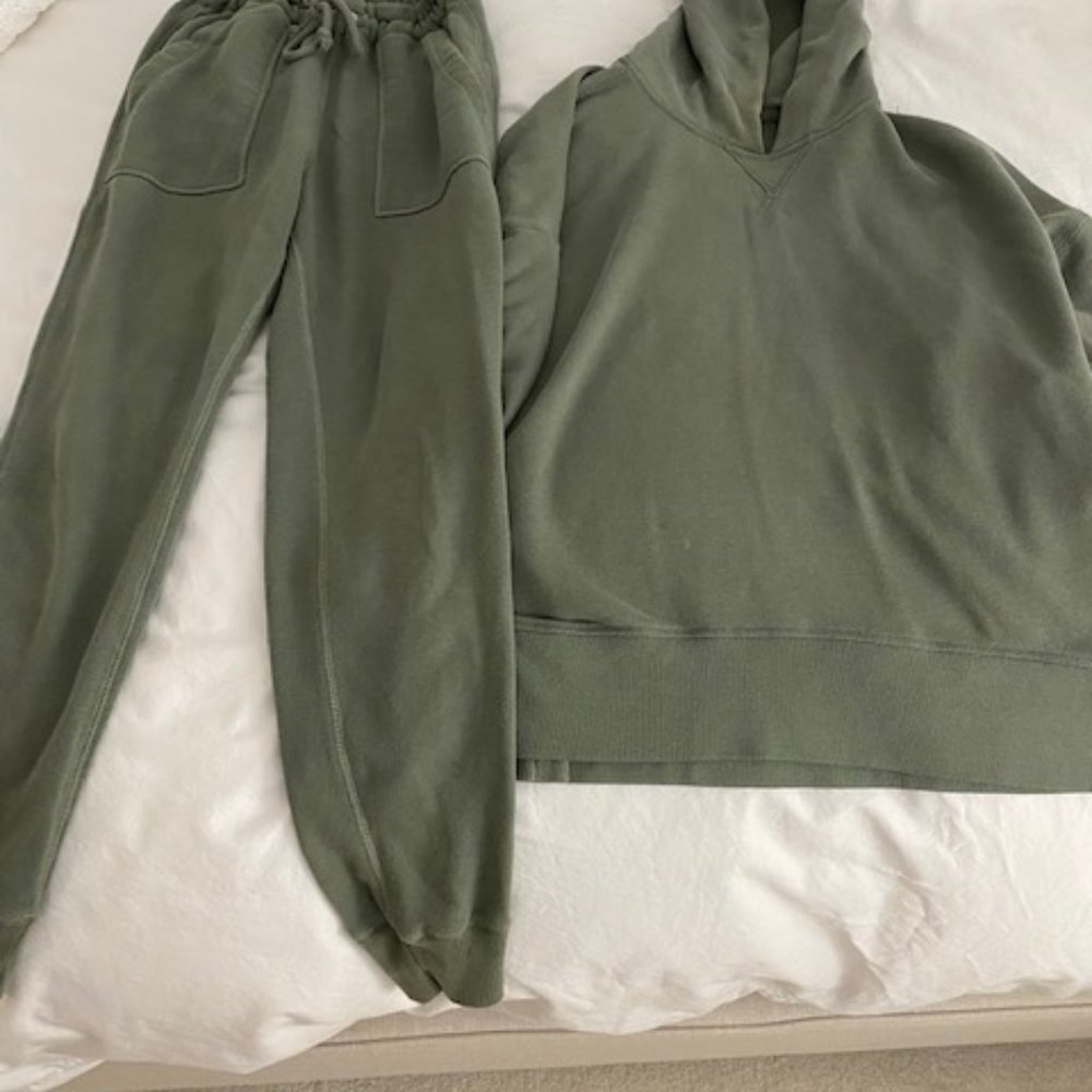 Abercrombie & Fitch CLOUD JOGGER + HOODIE MATCHING SET